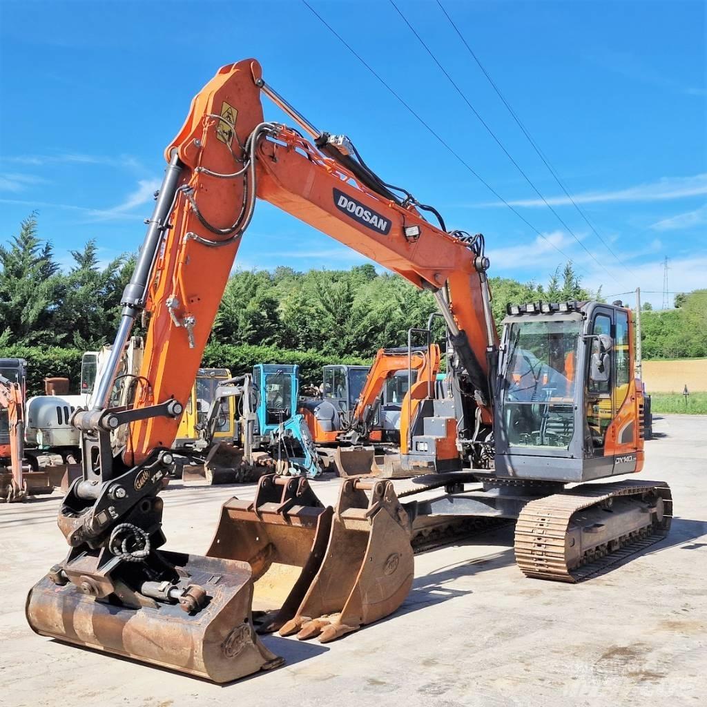Doosan DX 140 LCR-5 Excavadoras de cadenas