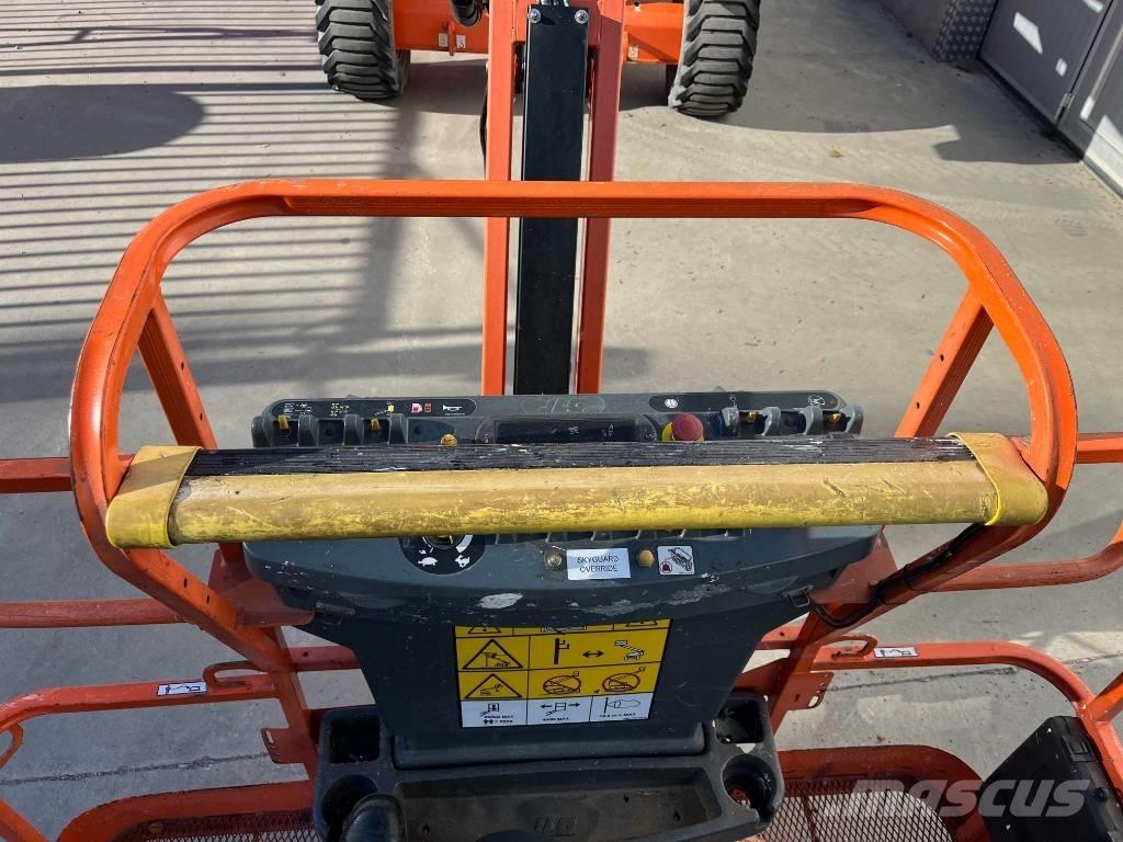 JLG 520 AJ Plataforma de trabajo articulada