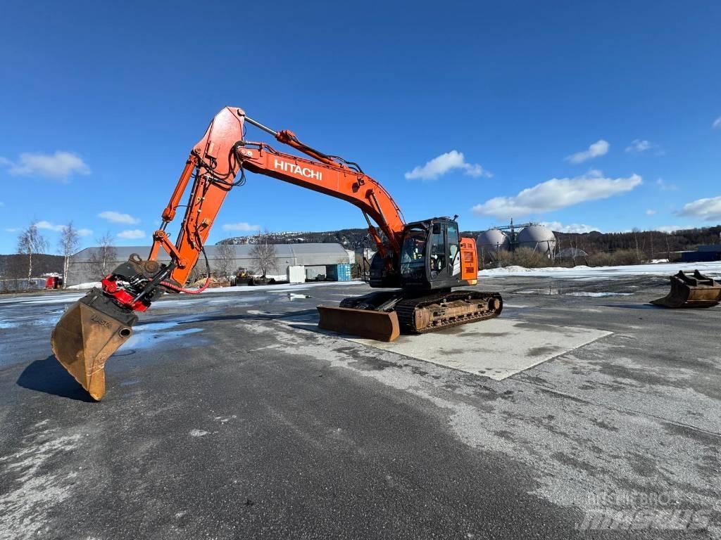 Hitachi ZX 225 US Excavadoras de cadenas