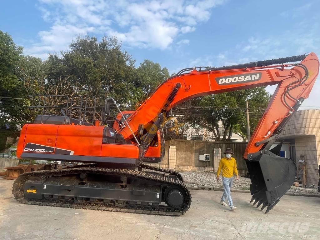 Doosan DX300LC-9C Excavadoras de cadenas