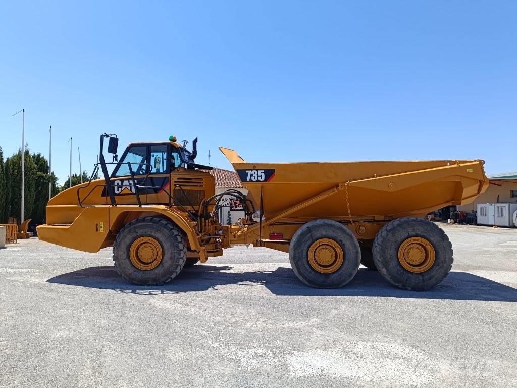 CAT 735 Dúmpers articulados