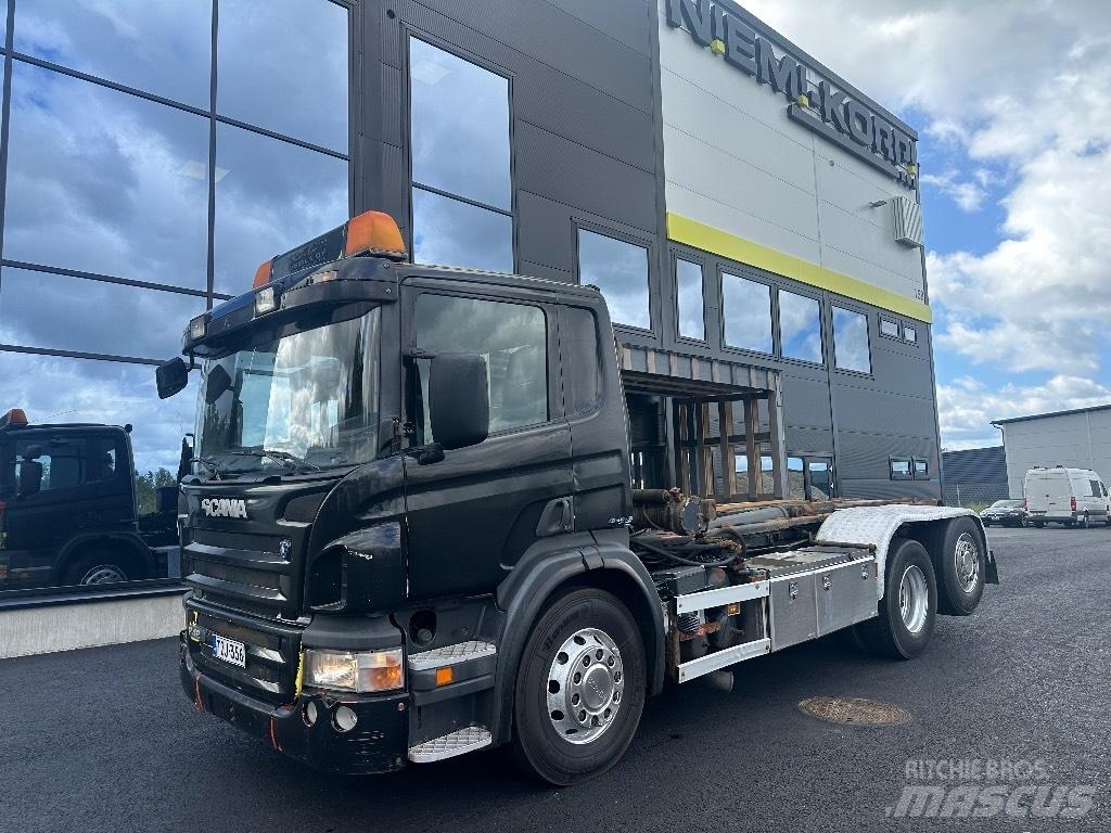 Scania P420 6x2*4 Camiones polibrazo