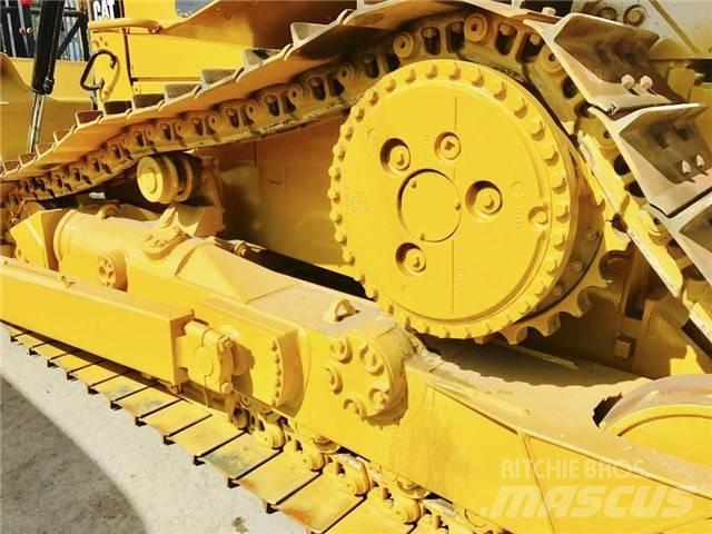 CAT D 6 H Buldozer sobre oruga