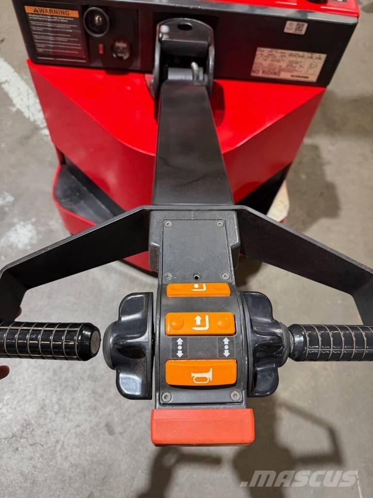 Raymond RSS40 Apiladores eléctricos autopropulsados