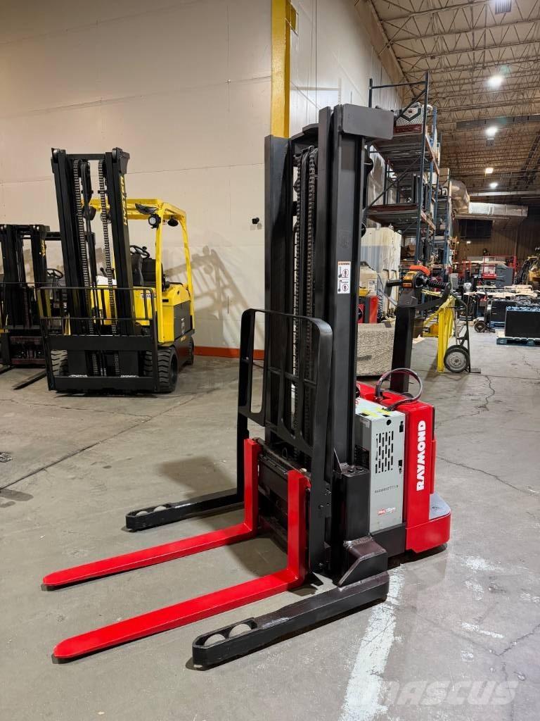 Raymond RSS40 Apiladores eléctricos autopropulsados