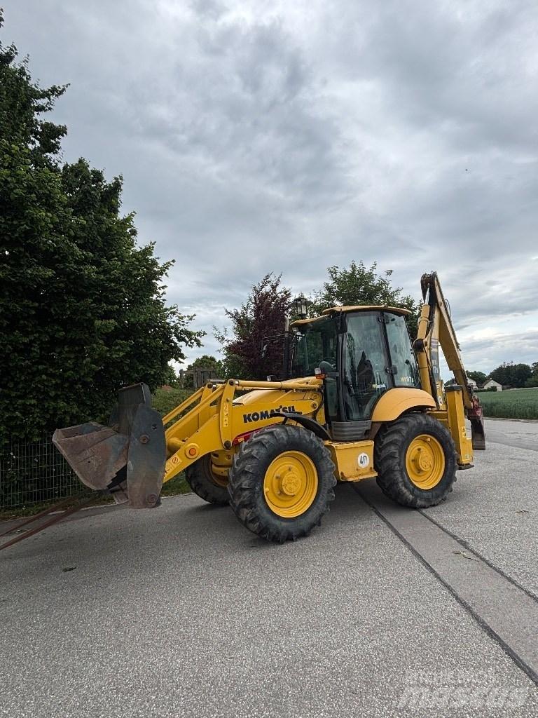 Komatsu WB 97 S Retrocargadoras