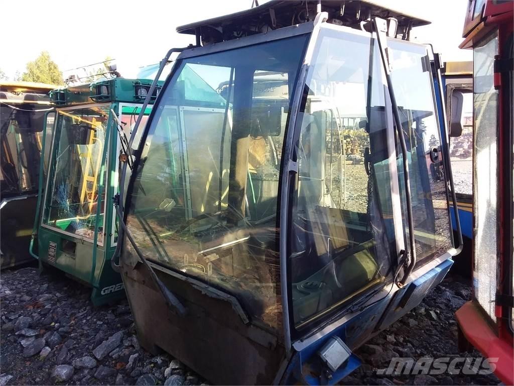 Rottne F18 Cabinas e interior