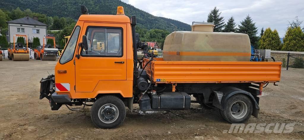 Multicar M 26 4X4 Camiones bañeras basculantes o volquetes