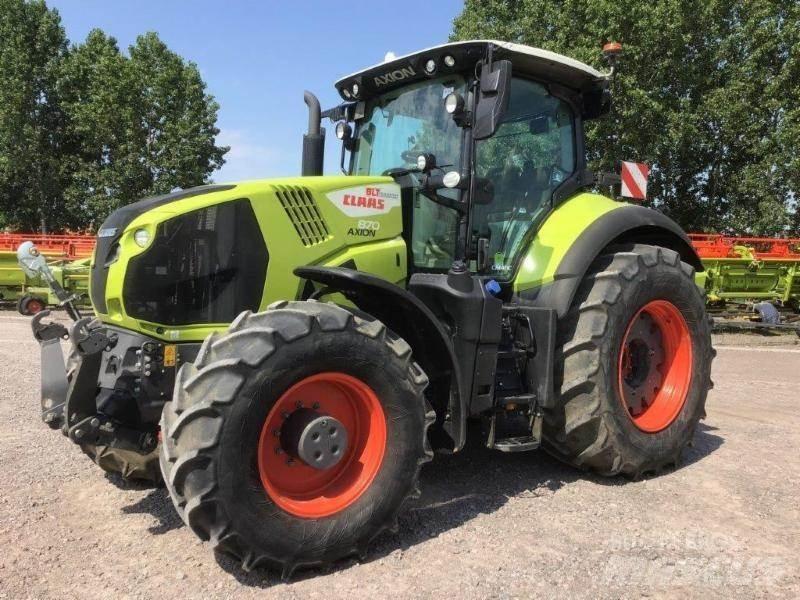CLAAS AXION 870 Tractores