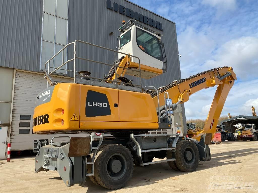 Liebherr LH 30 M Excavadoras de manutención