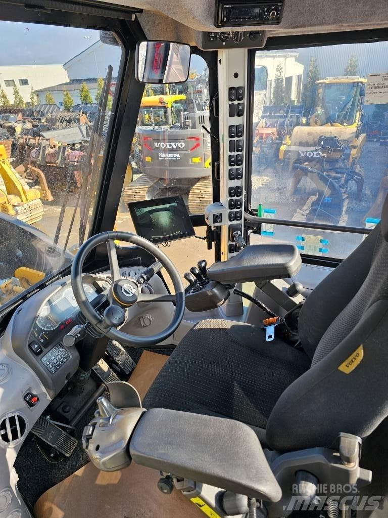 Volvo L260H Cargadoras sobre ruedas