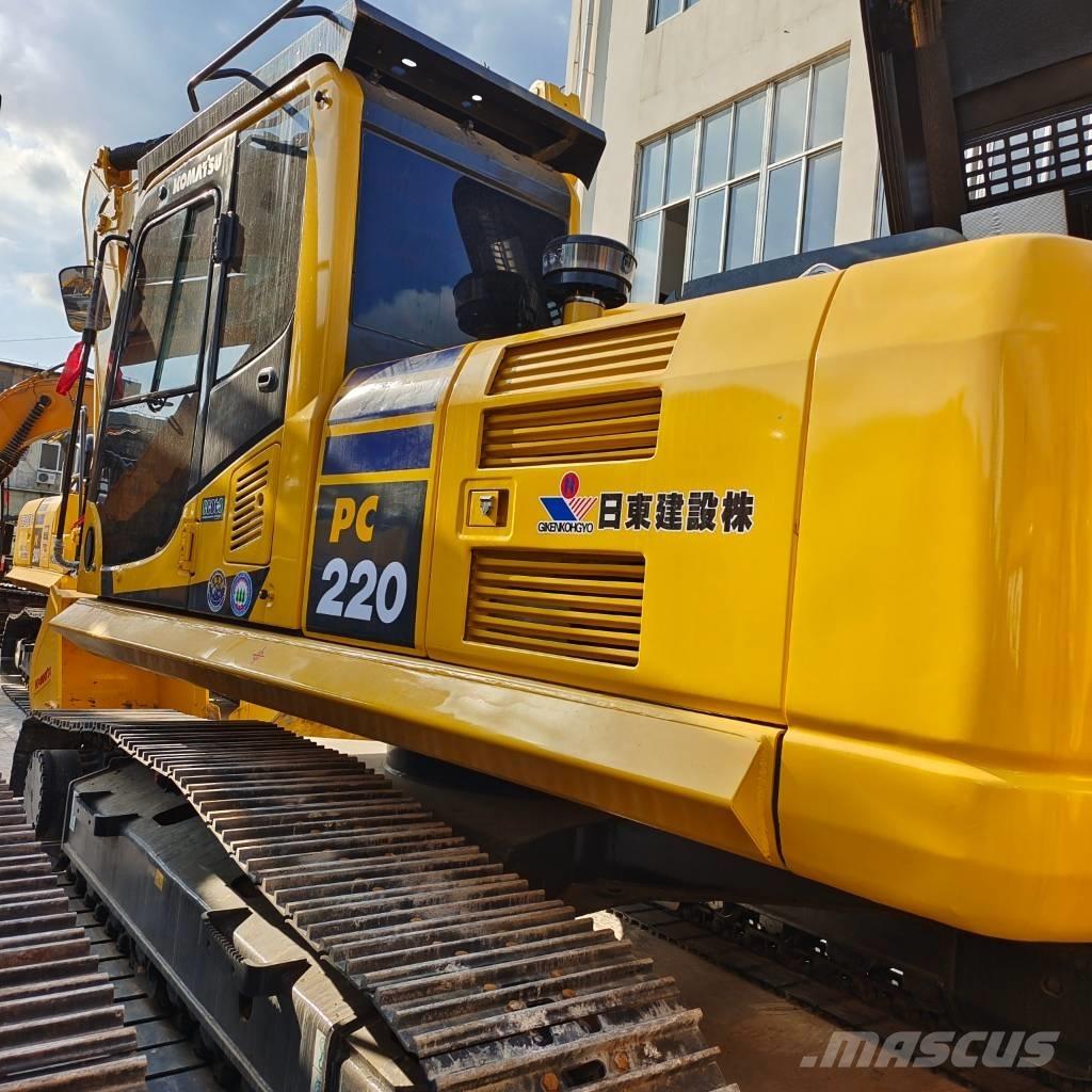 Komatsu PC 220-7 Excavadoras de cadenas