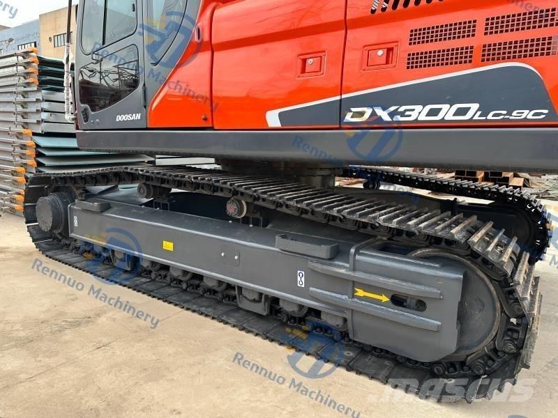 Doosan DX 300LC-9C Excavadoras de cadenas
