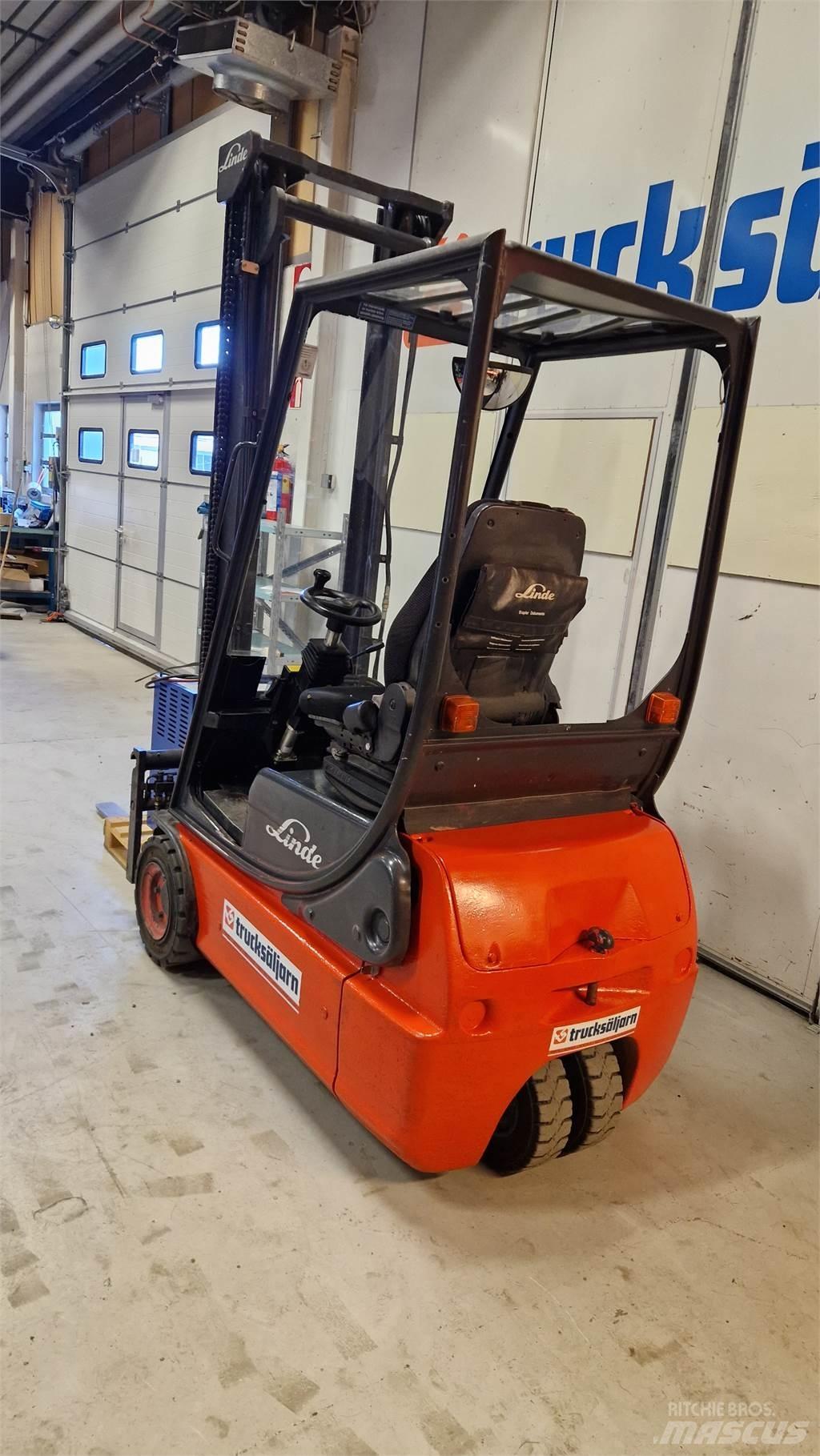 Linde E16C -02 Carretillas de horquilla eléctrica