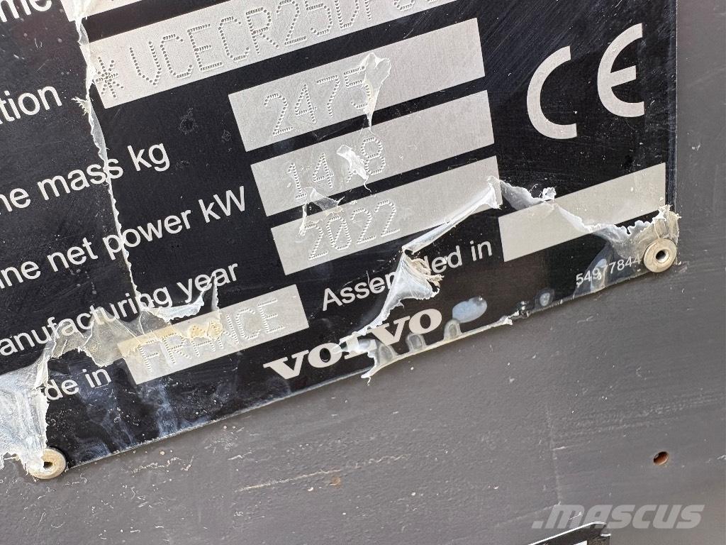 Volvo ECR 25 D Mini excavadoras < 7t