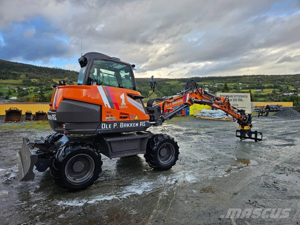 Hitachi ZX 95 W-7 Excavadoras de ruedas