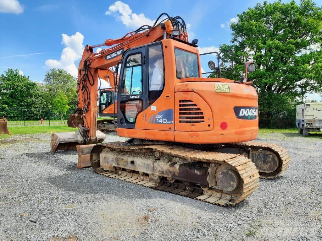 Doosan DX 140 LCR-3 Excavadoras de cadenas