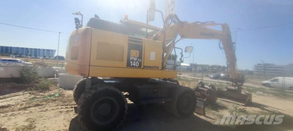 Komatsu PW 140-7 Excavadoras de ruedas