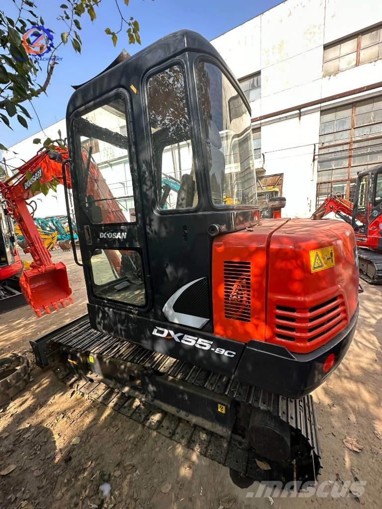 Doosan 55 Mini excavadoras < 7t