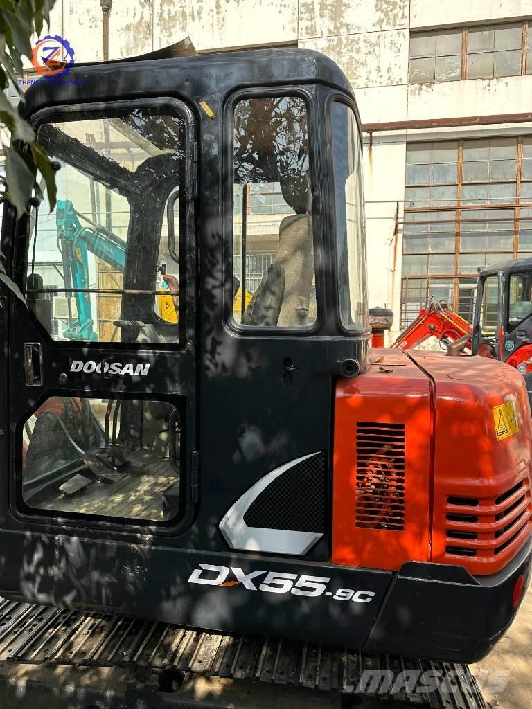Doosan 55 Mini excavadoras < 7t