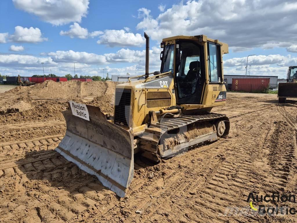 CAT D 4 G Buldozer sobre oruga