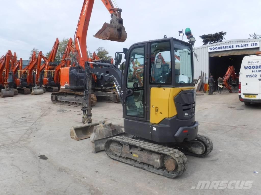 Volvo ECR 25 D Mini excavadoras < 7t