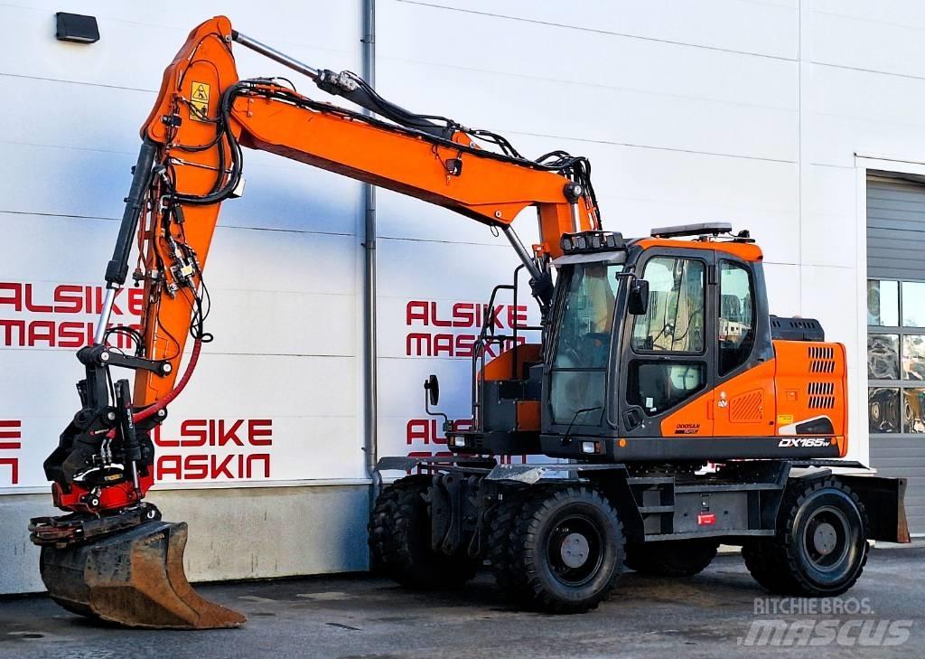 Doosan DX 165 W-5 Excavadoras de ruedas