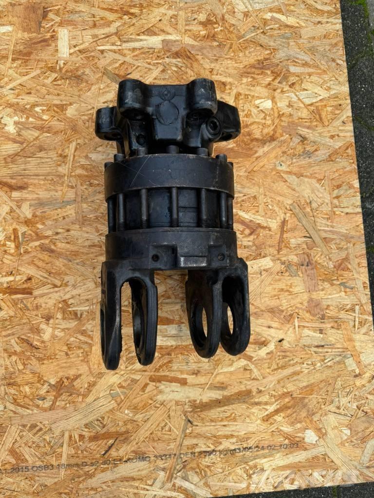 Ponsse Bear Volteadoras