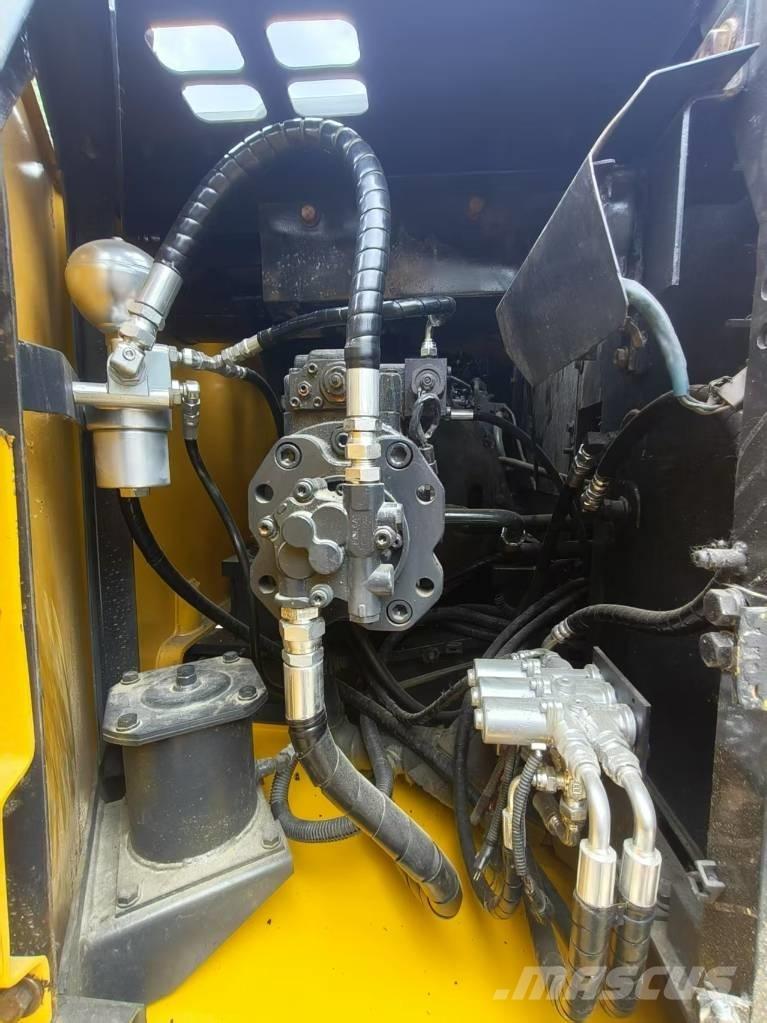 Sumitomo SH120 Excavadoras de cadenas