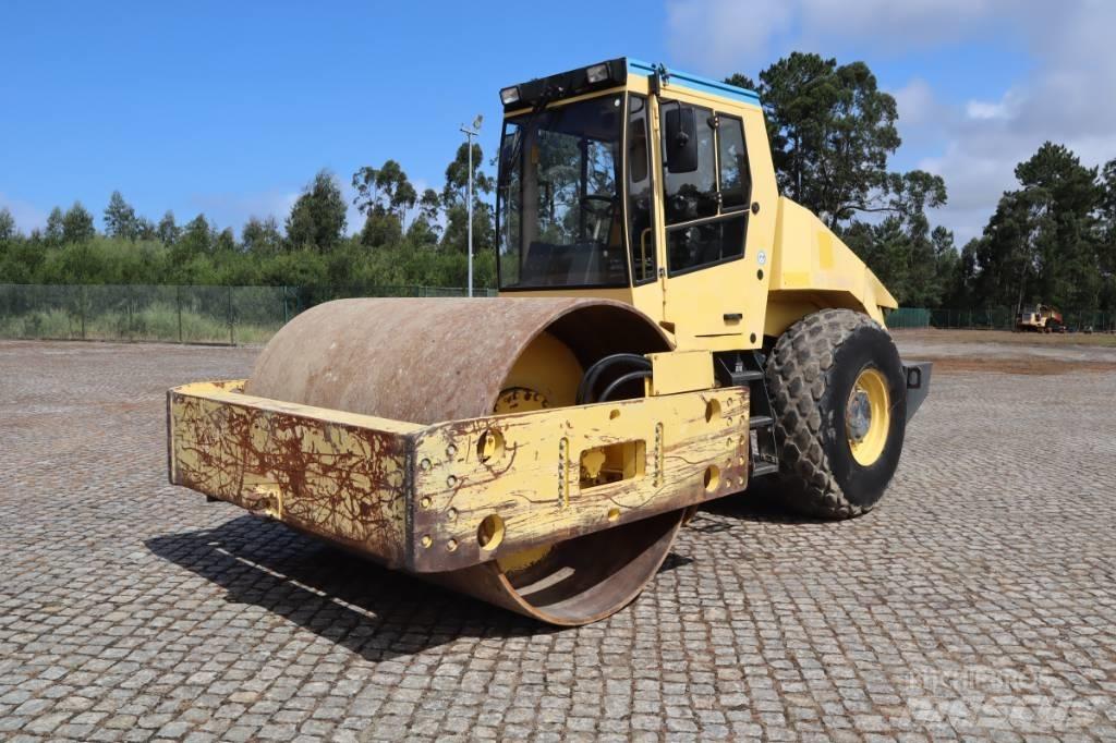 Bomag BW 219 DH-3 Rodillos de un solo tambor