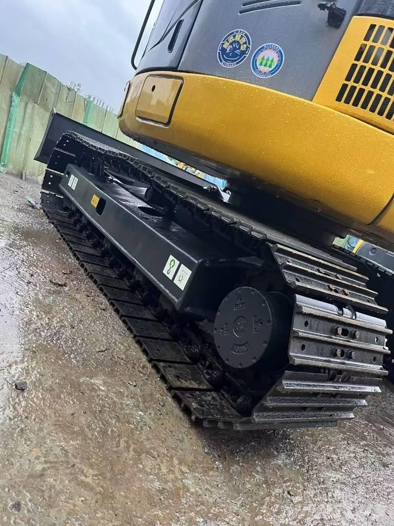 Komatsu PC 78 Excavadoras de cadenas