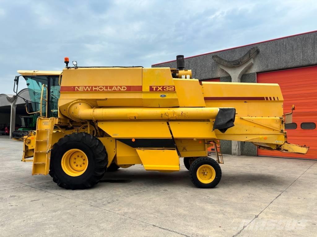 New Holland TX 32 Cosechadoras combinadas