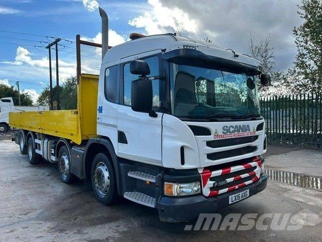 Scania P 320 Camiones plataforma