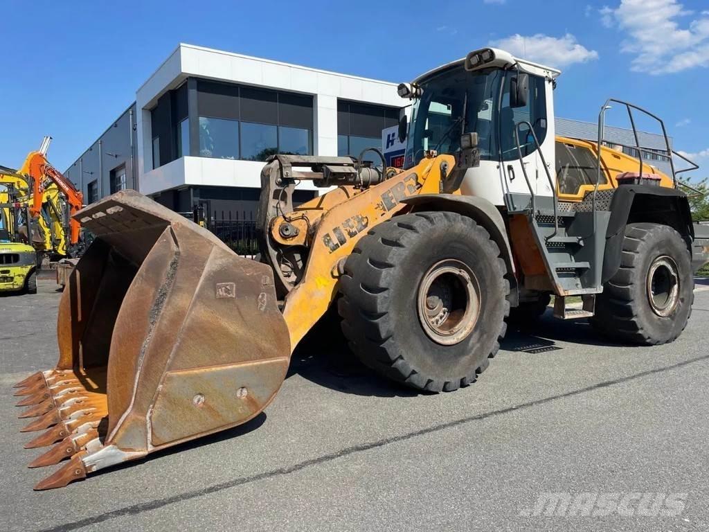 Liebherr L566 | A/C Cargadoras sobre ruedas