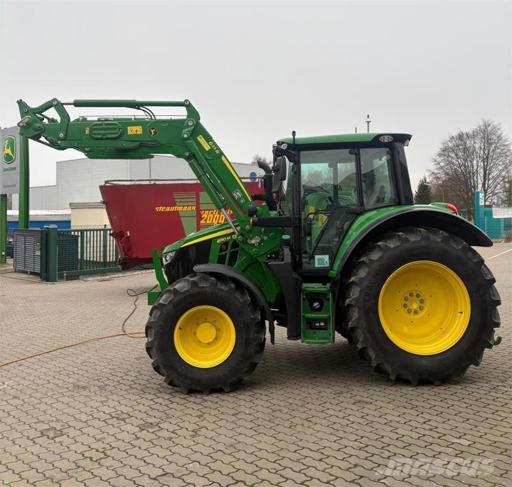 John Deere 6110M Tractores