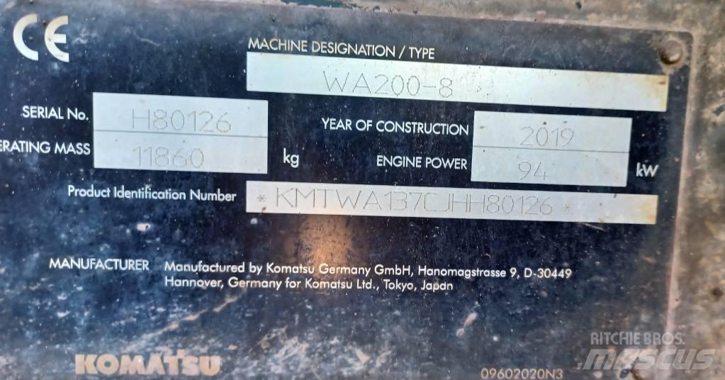 Komatsu WA 200-8 Cargadoras sobre ruedas