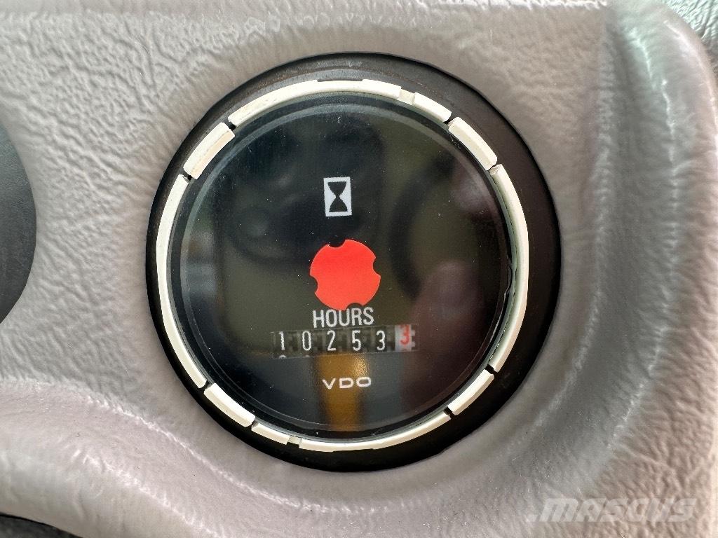 Volvo L 220 G Cargadoras sobre ruedas