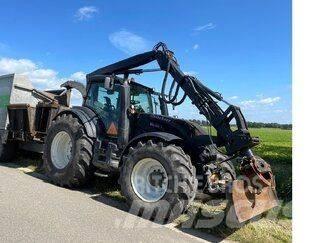 Valtra T 214 D Tractores