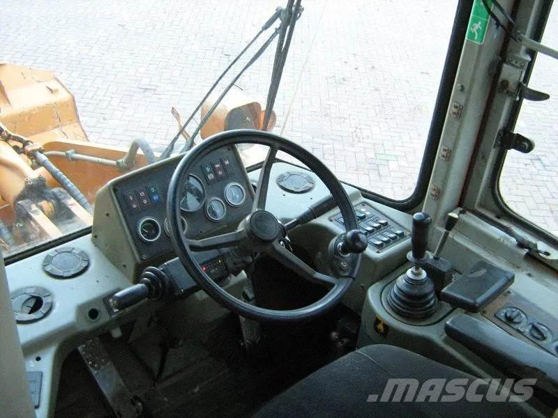 Hyundai HL740-3 Cargadoras sobre ruedas