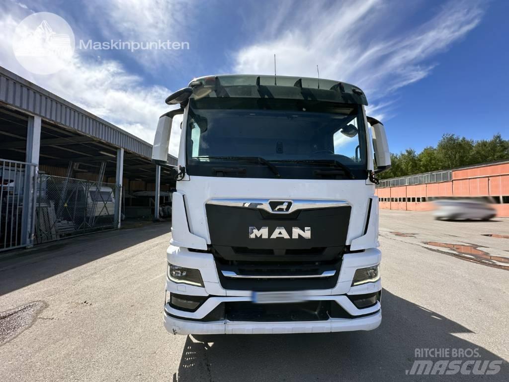 MAN TGS 26.400 Camiones bañeras basculantes o volquetes