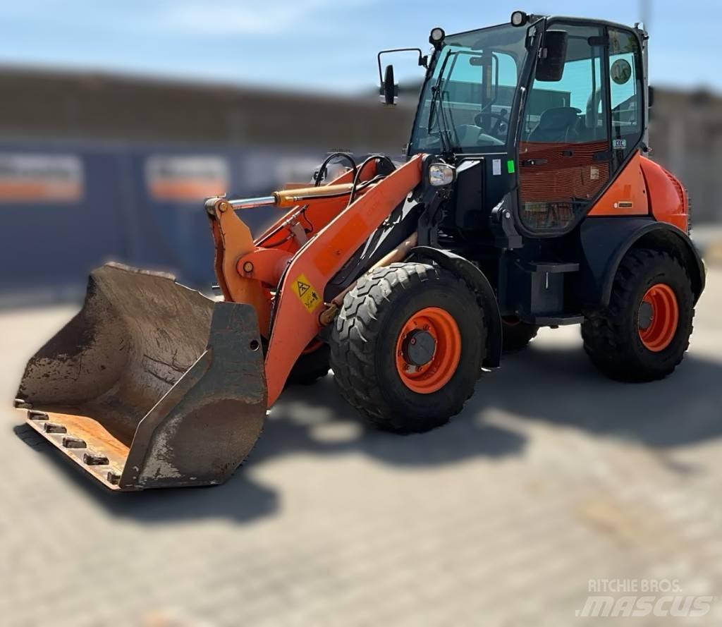 Komatsu WA 80-6 Cargadoras sobre ruedas