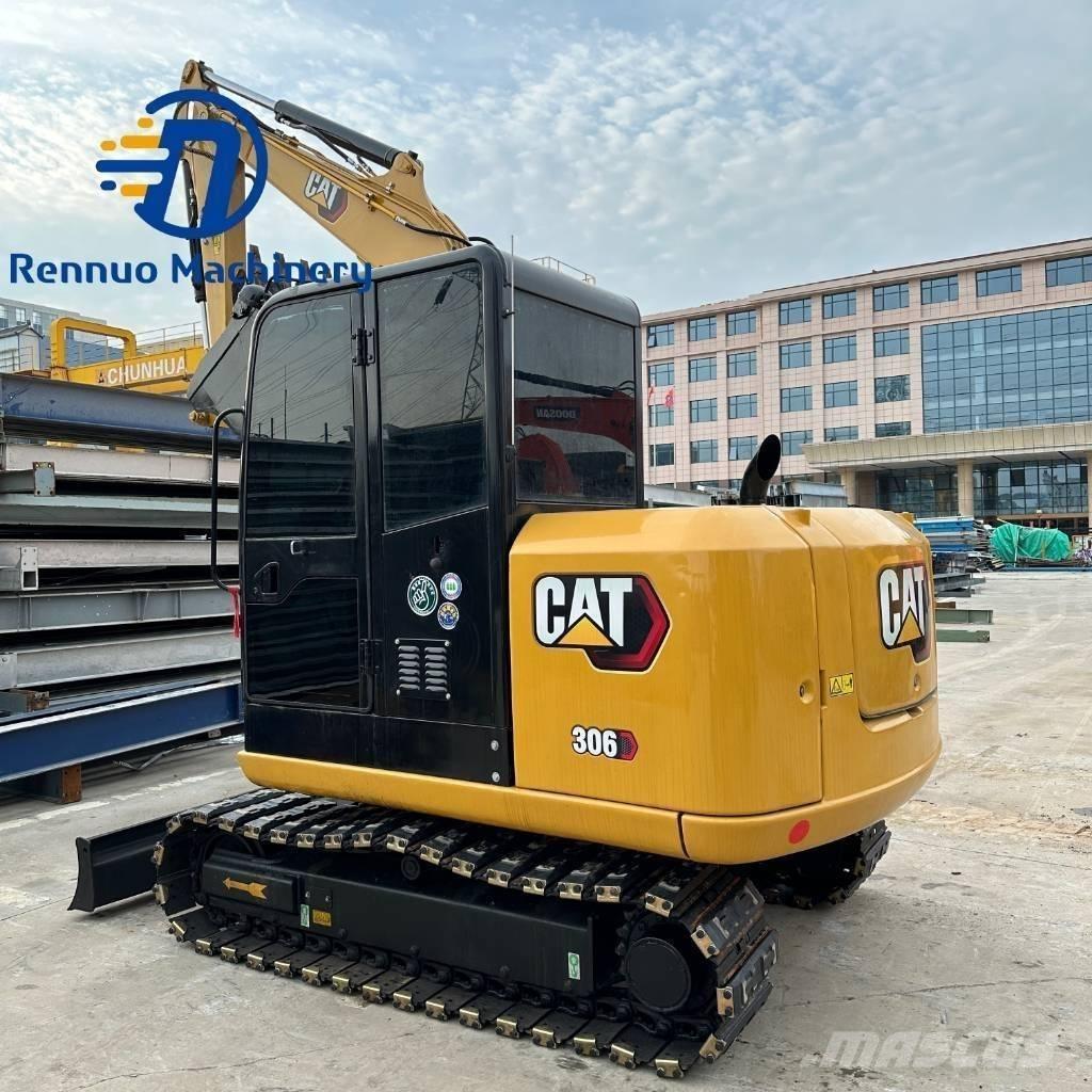 CAT 306E with rubber Mini excavadoras < 7t