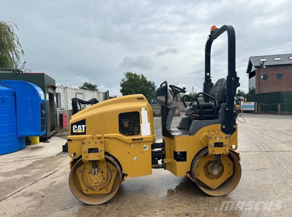 CAT CB 2.7 Rodillos de doble tambor