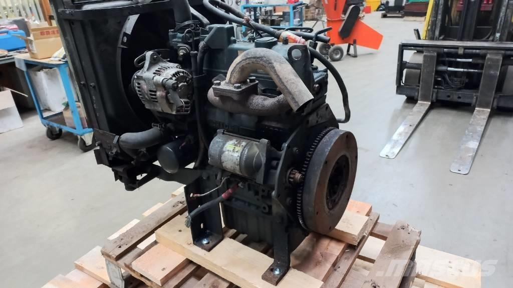Kubota D 1105 Motores
