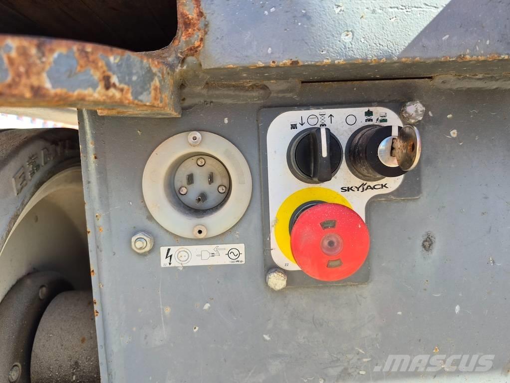 SkyJack SJ 4632 Plataformas tijera