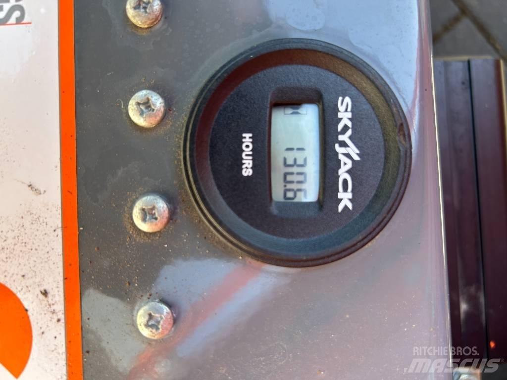 SkyJack SJ III 4632 Plataformas tijera