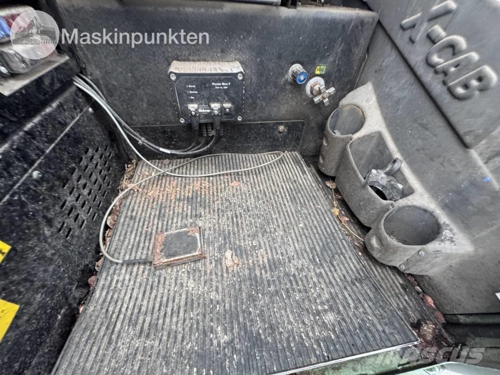 Jonsered J 1088 S Grúas para madera