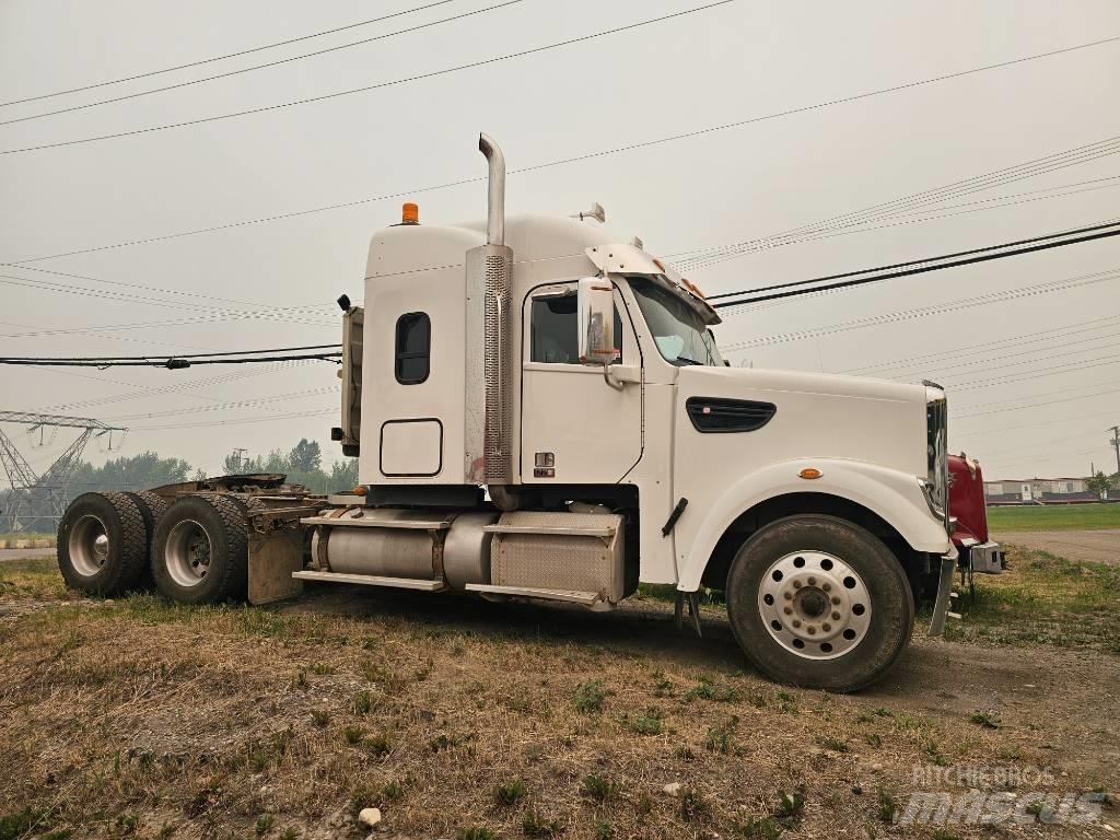 Freightliner 122 SD Cabezas tractoras