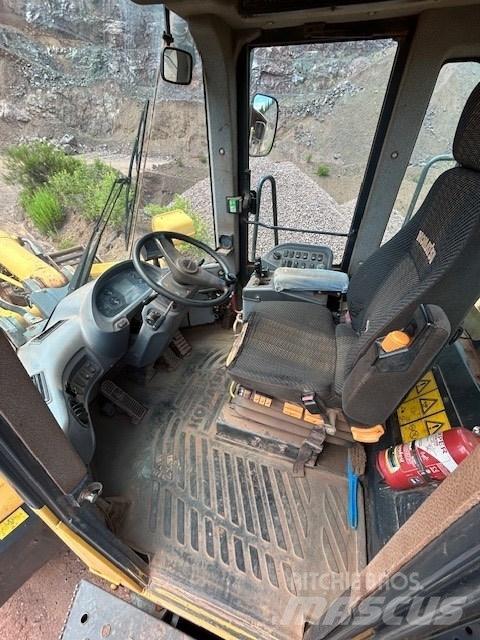 Komatsu WA 500-6 Cargadoras sobre ruedas