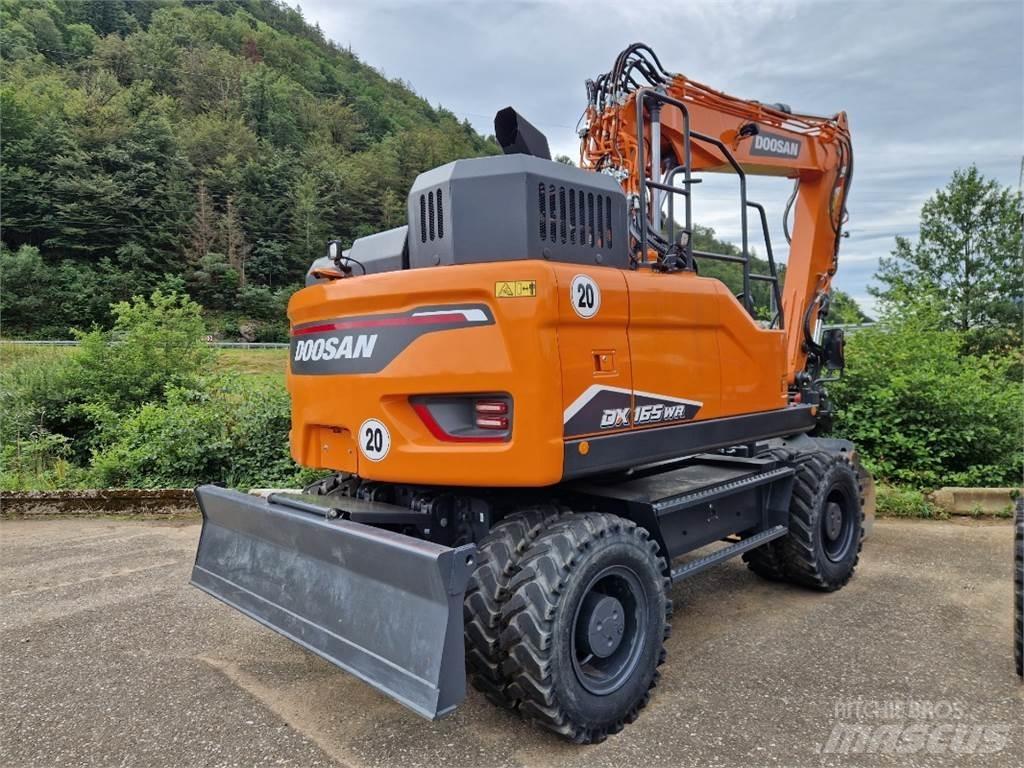 Doosan DX165WR-7 Excavadoras de ruedas